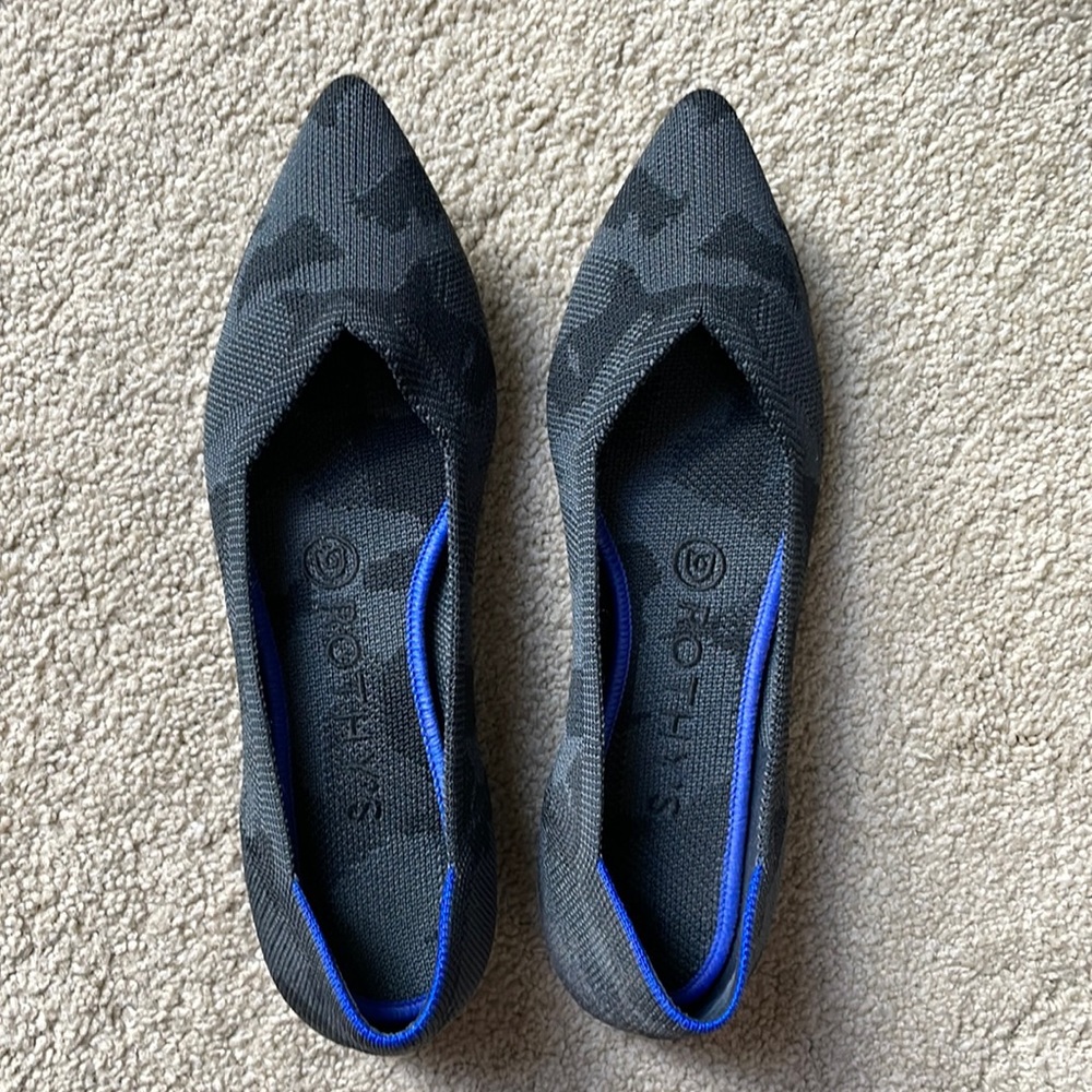 Rothy’s black camo point shoe size 7